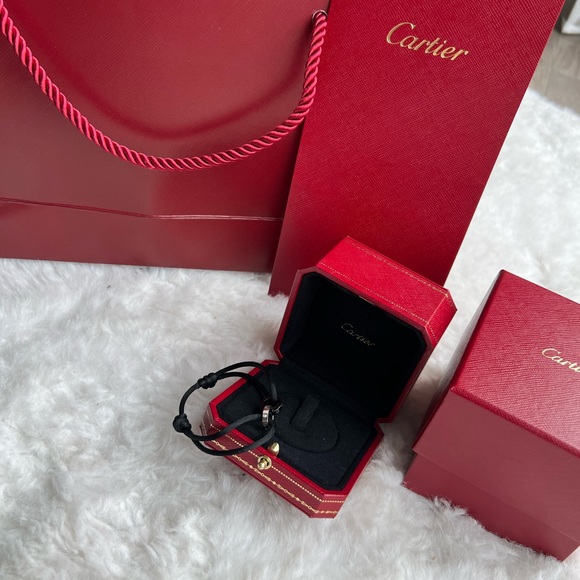 Cartier White Gold & Black Ceramic 4 Diamond
Love Cord Bracelet - Picture 8 of 15